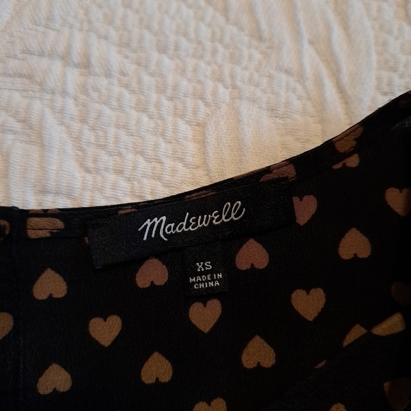 Madewell women's size XS 100% silk blouse black with taupe colored hearts VGUC - Picture 3 of 6